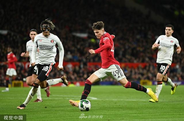 保持巨大的 保持巨大的